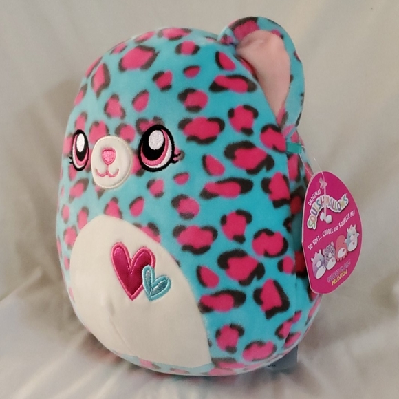 Squishmallow 8” Valentines Leopard Chelsea Plush - Picture 2 of 4